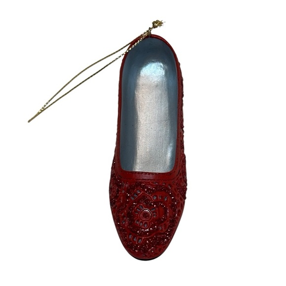 METROPOLITAN MUSEUM OF ART RED LACE SHOE ORNAMENT SHOE ORNAMENT 2010 - Picture 4 of 8